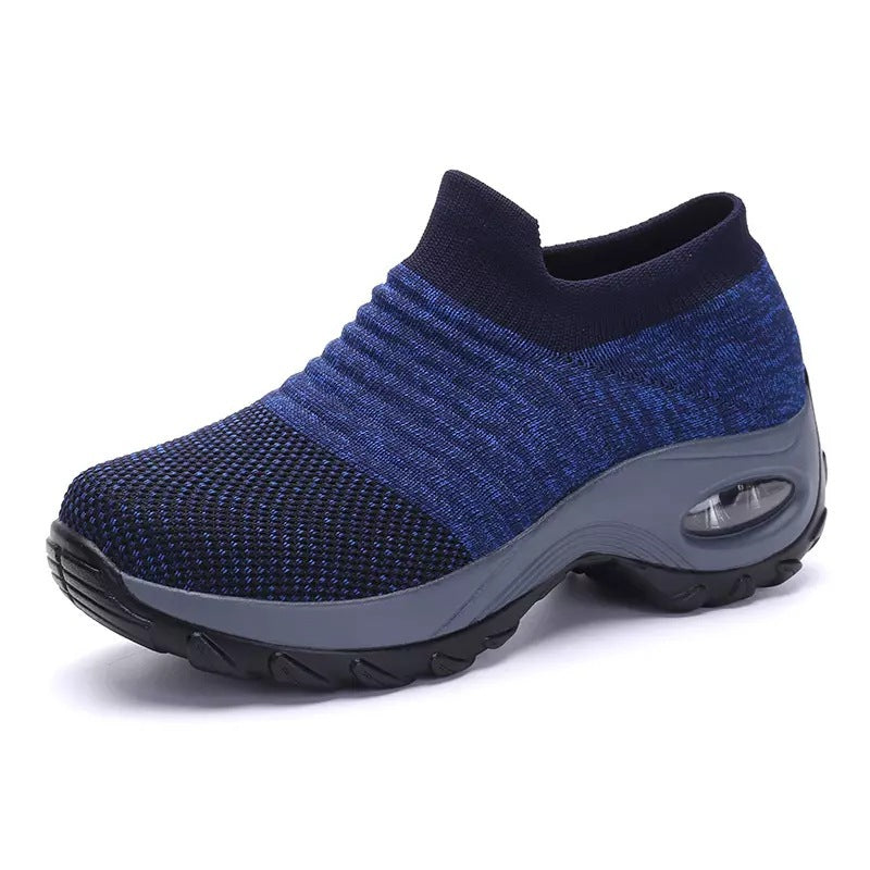 Ladies Slip-On Knit Sneakers with sock-like shaft and air-cushioned platform sole Mune Fashion
