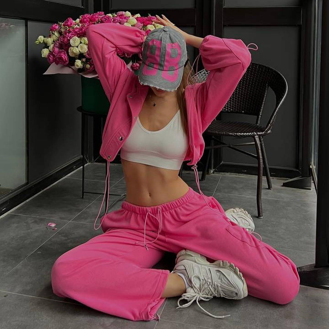 Women's loungewear set with oversized hoodie and high-waisted sweatpants Mune Fashion
