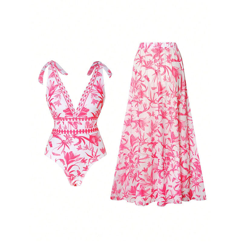 Women's swimsuit set with floral design and matching skirt Mune Fashion