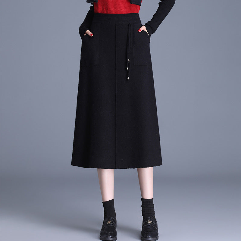 Women's Wide-Cut Midi Skirt with Practical Pockets Mune Fashion