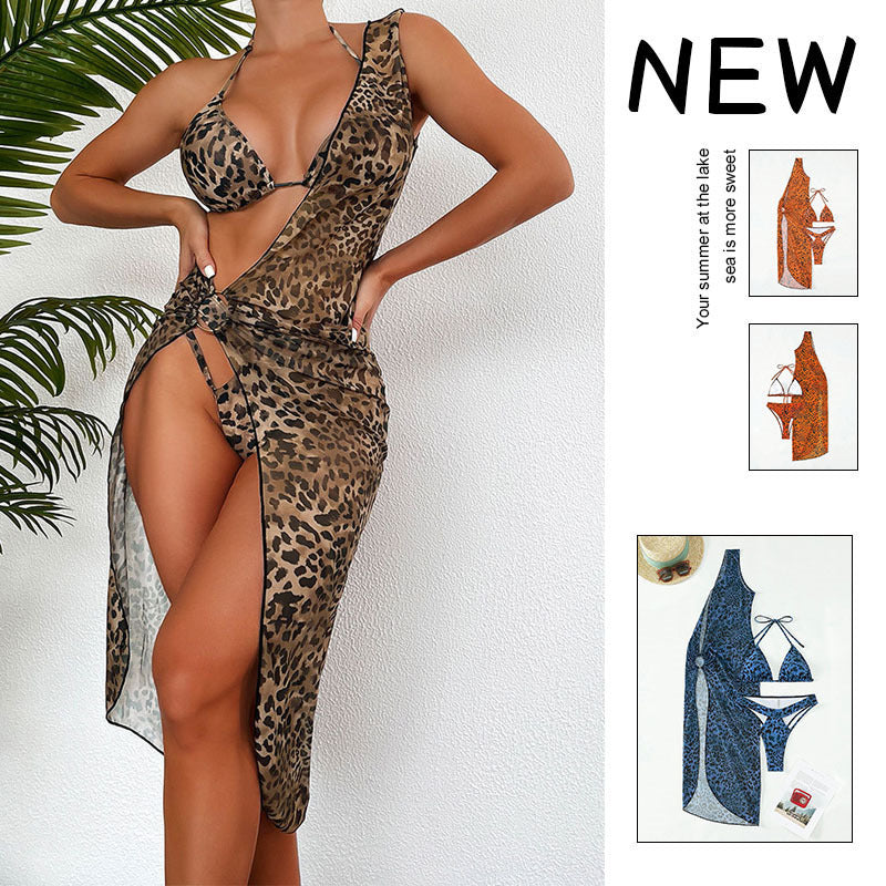 Women's beach dress with sophisticated animal motif Mune Fashion