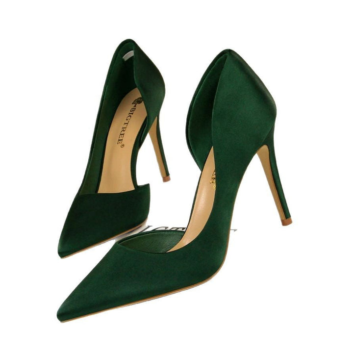 Ladies Elegant Stiletto Pumps with Open Heel and Pointed Design Mune