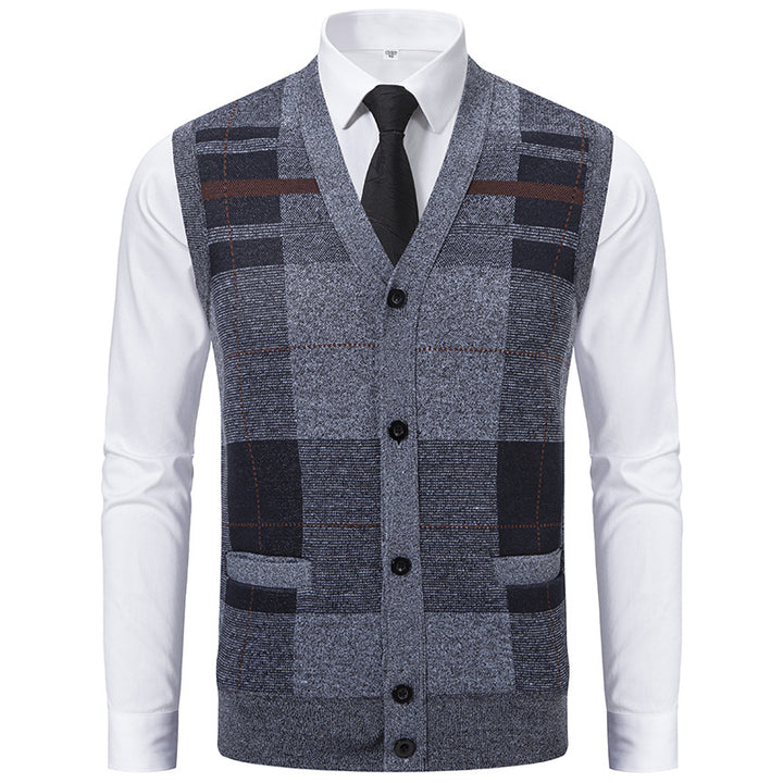 Men's tailored knitted vest with V-neck, fine check pattern, button placket, and patch pockets Mune Fashion