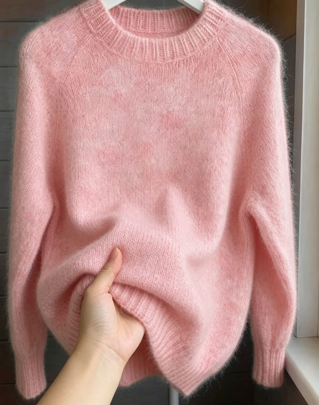 Women's Oversized Mohair-Mix Crew Neck Sweater with Raglan Sleeves and Ribbed Hem Mune Fashion