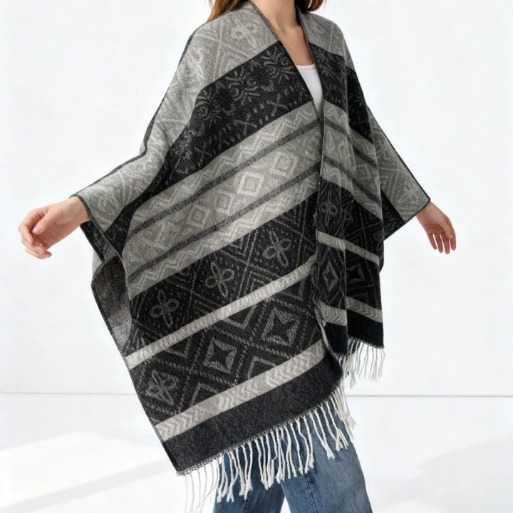Women Oversize Cape with woven diamond jacquard, V-neck and fringe hem Mune Fashion