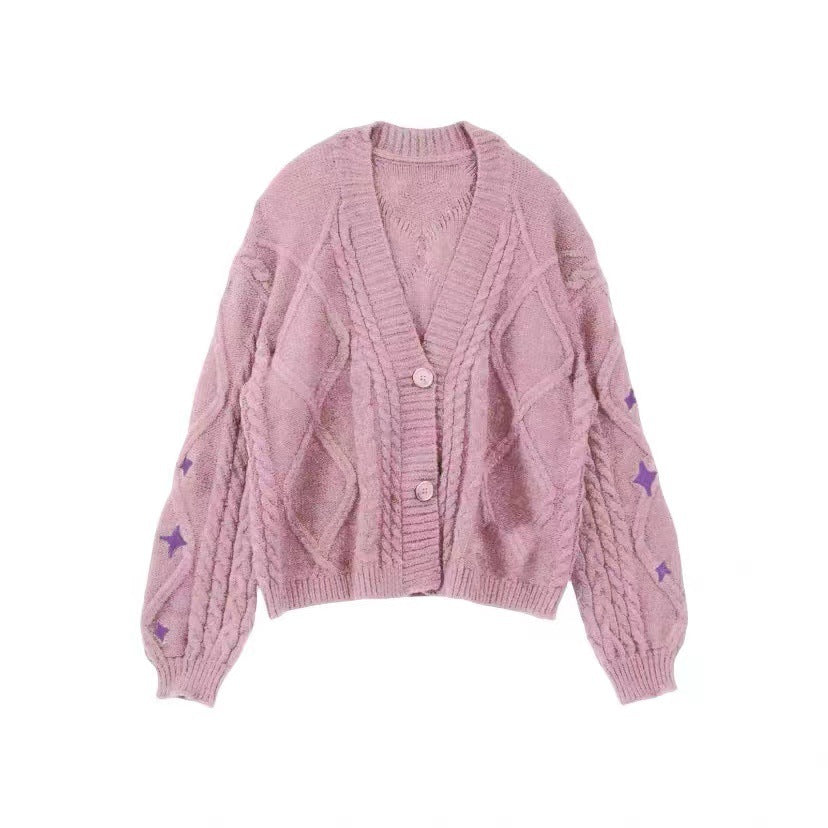 Women's oversized knitted cardigan with cable pattern and star applications V-neck button placket Mune Fashion