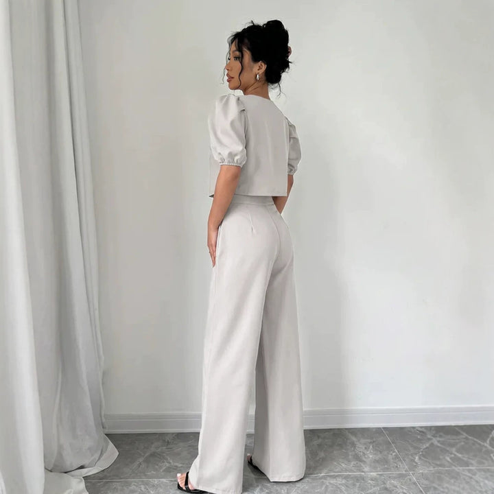 Women Two-Piece Tailoring Set with Short Jacket, Puff Sleeves and High-Cut Wide Pants Mune Fashion