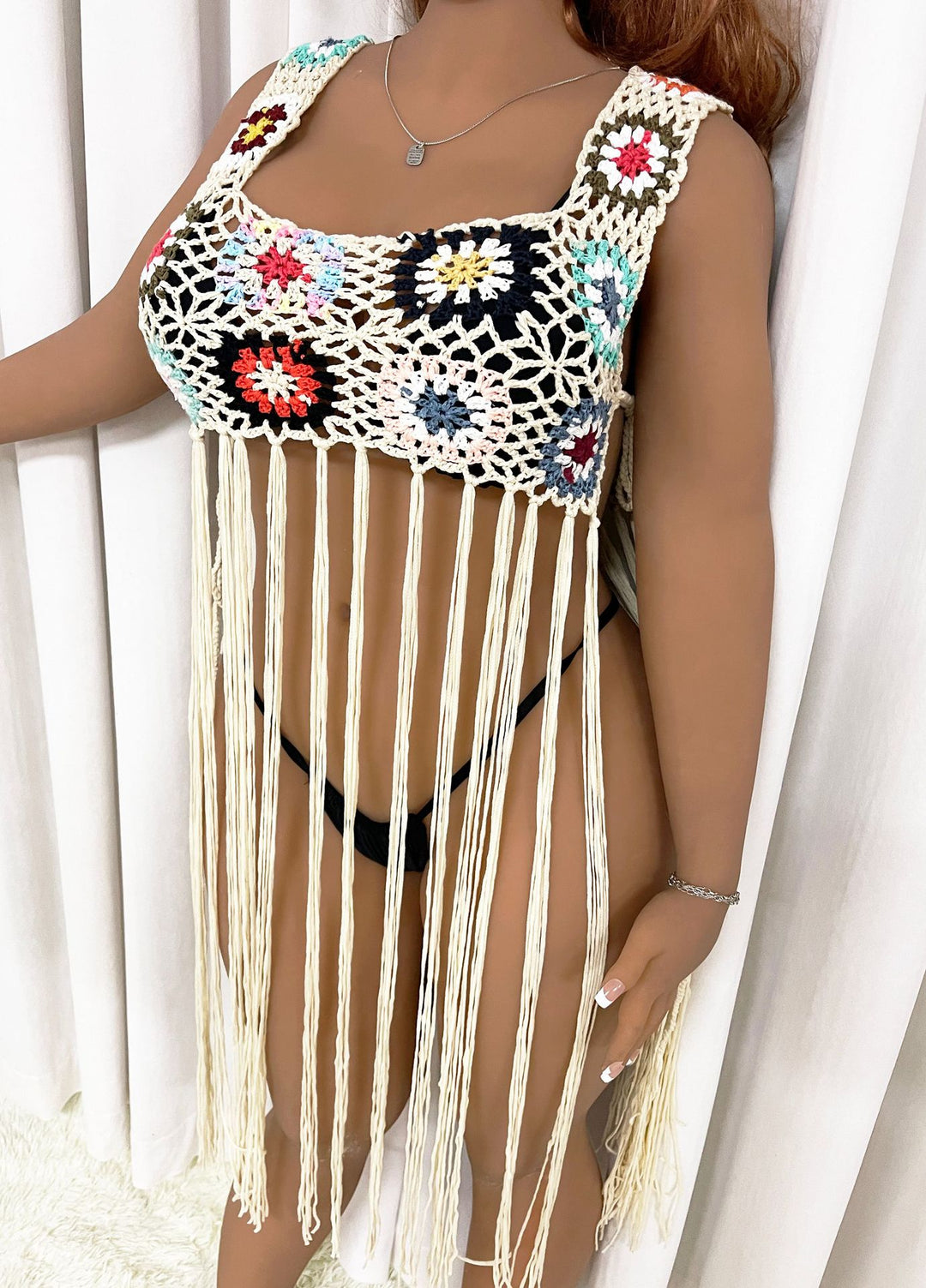 Ladies crochet top with fringes Mune Fashion