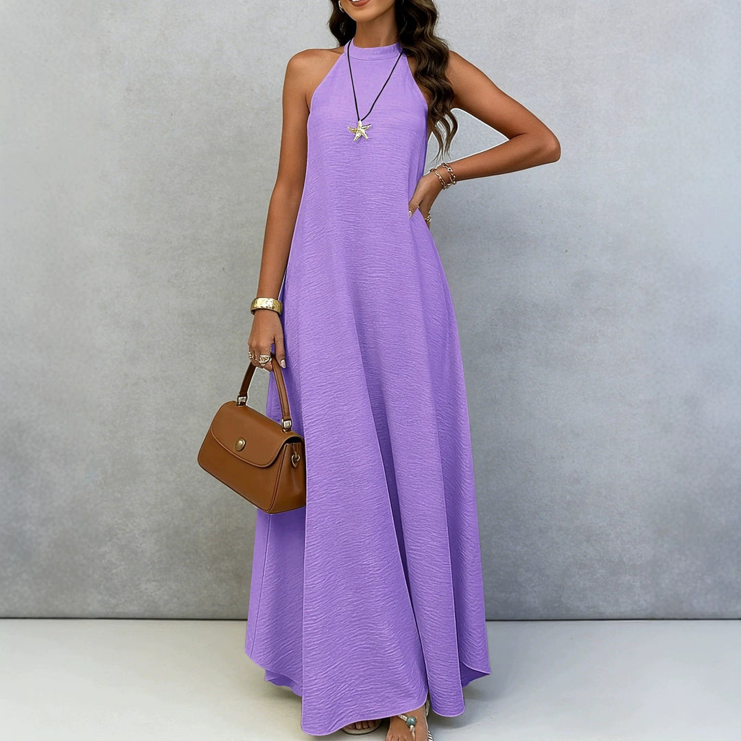 Women’s sleeveless maxi dress with high standing collar, flowing A-line and crepe texture Mune Fashion