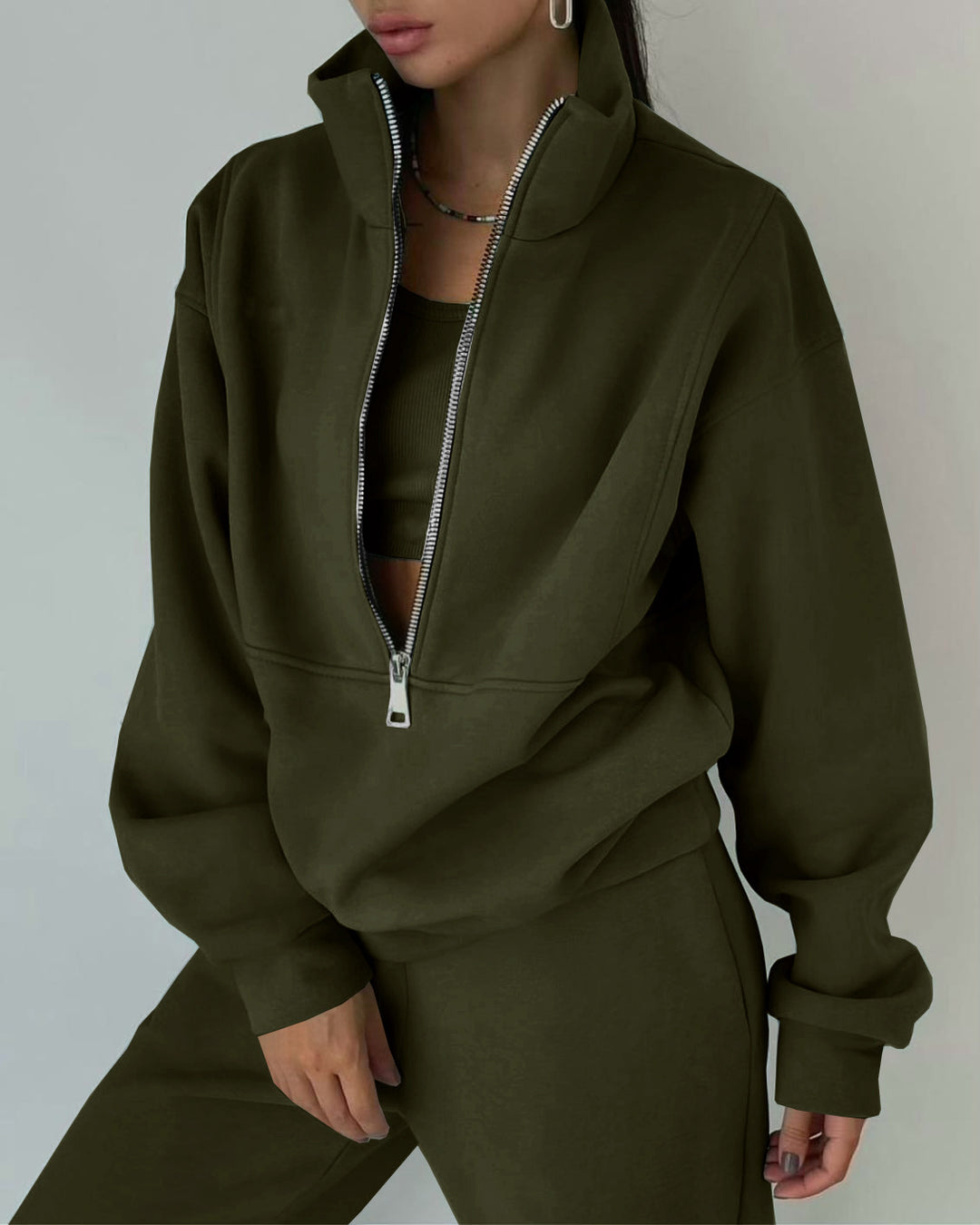 Women's Oversized Half-Zip Sweatshirt with Stand-Up Collar and Matching High-Waist Jogging Pants Mune Fashion