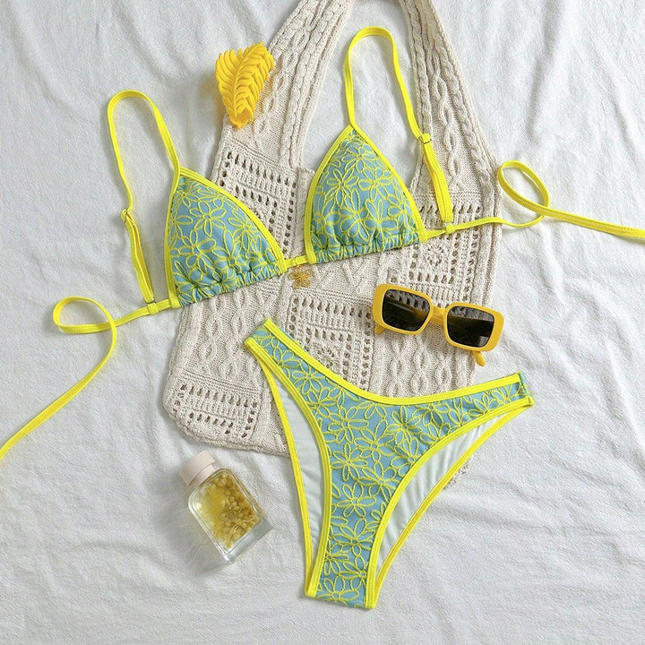 Women Flower-Decorated Bikini Set Mune Fashion