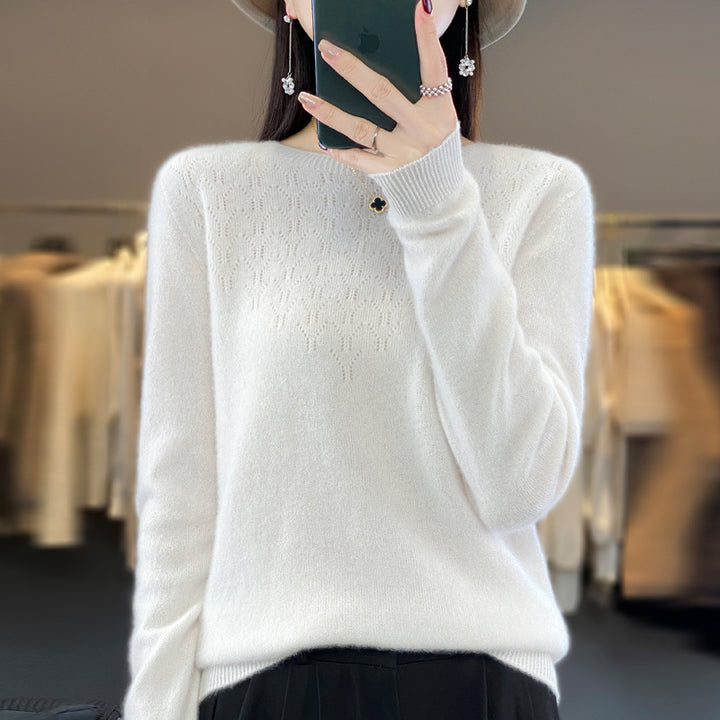 Women Cozy Midweight Round Neck Sweater made of Angora Blend with fine pile and narrow cuff Mune Fashion