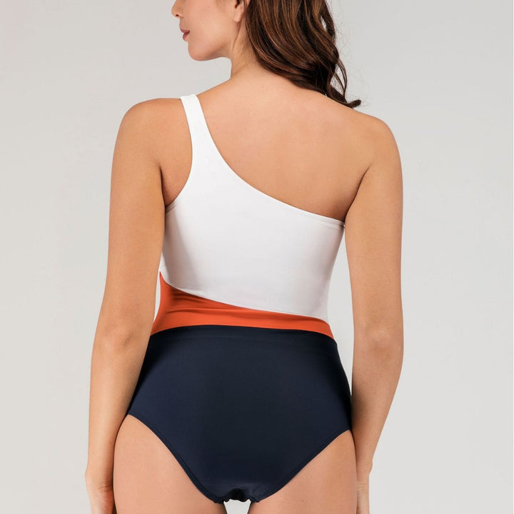 Women's Sporty One-Piece Swimsuit made of high-quality material Mune Fashion