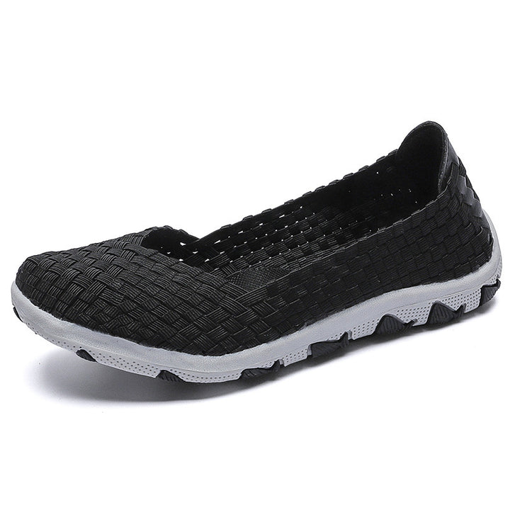 Women's knitted slip-on casual shoe with braided upper material and non-slip flexible sole Mune Fashion