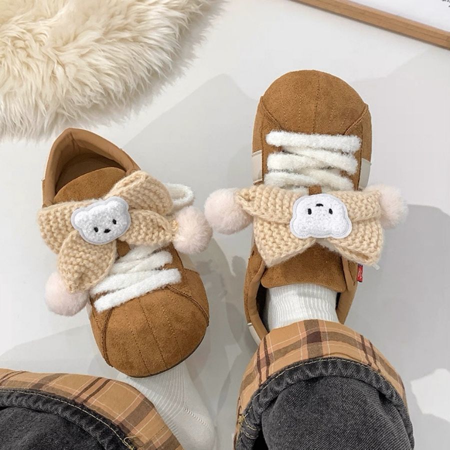 Women's Trendy Sneakers with Playful Knot Details and Cozy Lining Mune Fashion