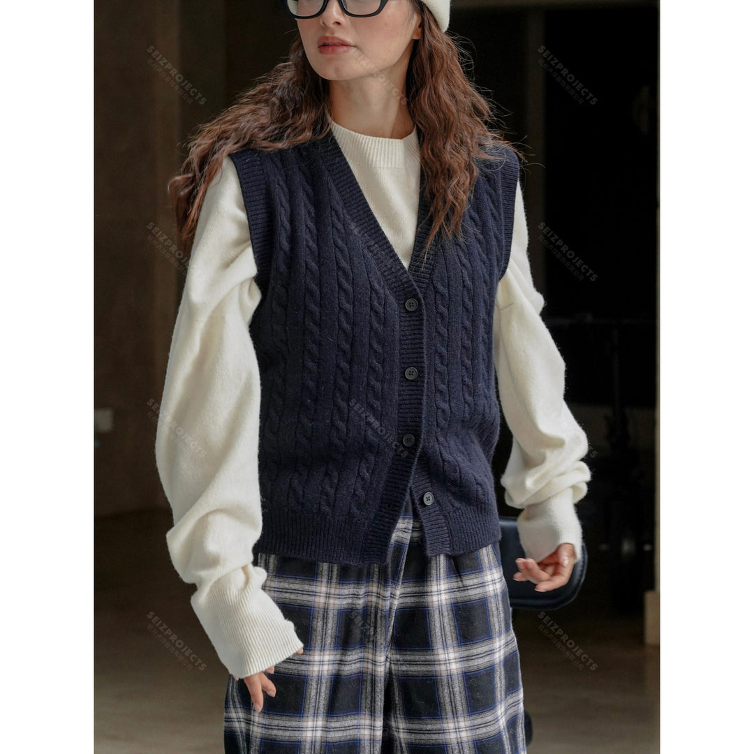 Women's chunky knit cable vest with deep V-neck and button placket Mune Fashion