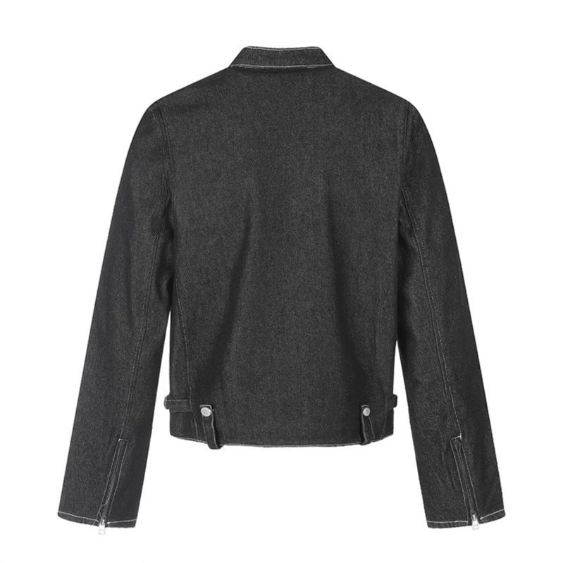Women's short denim biker jacket with stand-up collar, zipper and snap button details Mune Fashion