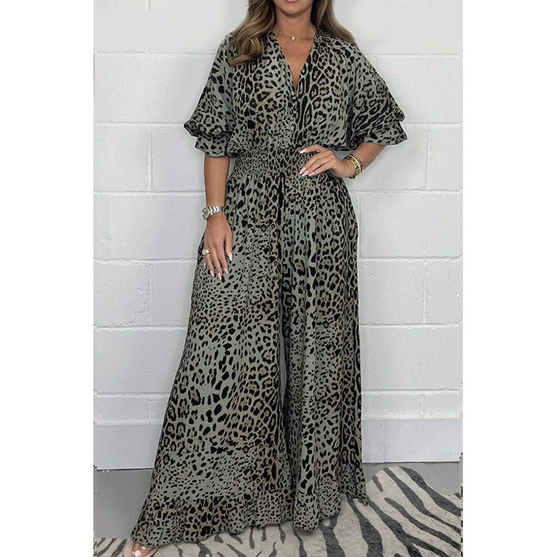 Women One-Piece Jumpsuit with V-Neck, Wide Leg and Animal Print Mune Fashion