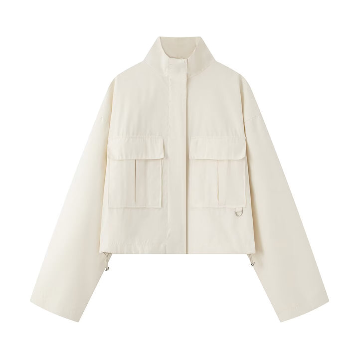 Women's short-cut utility jacket with stand-up collar and patch pockets Mune Fashion