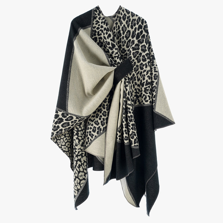 Women's jacquard poncho with leopard pattern and wool blend wrap Mune Fashion