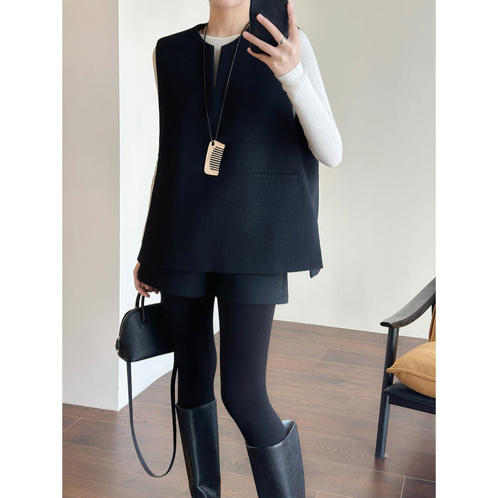 Women Elegant Vest made of fine fabric Mune Fashion