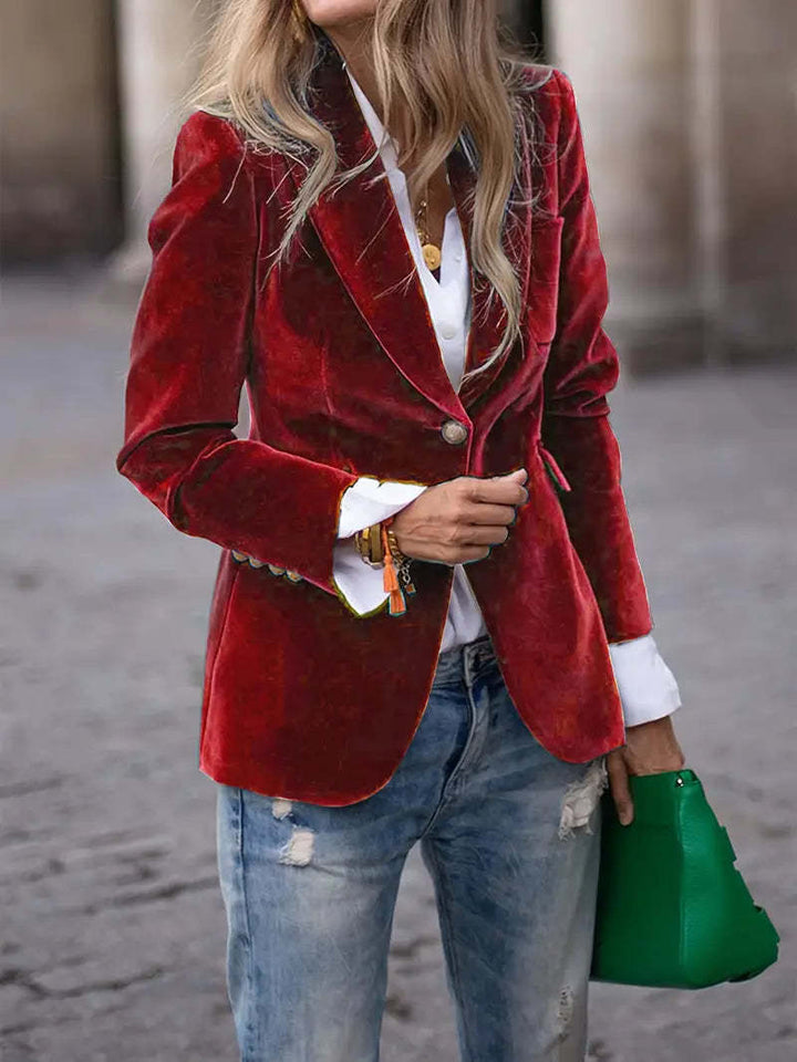 Women's tailored velvet blazer with lapel collar and single-button closure Mune Fashion