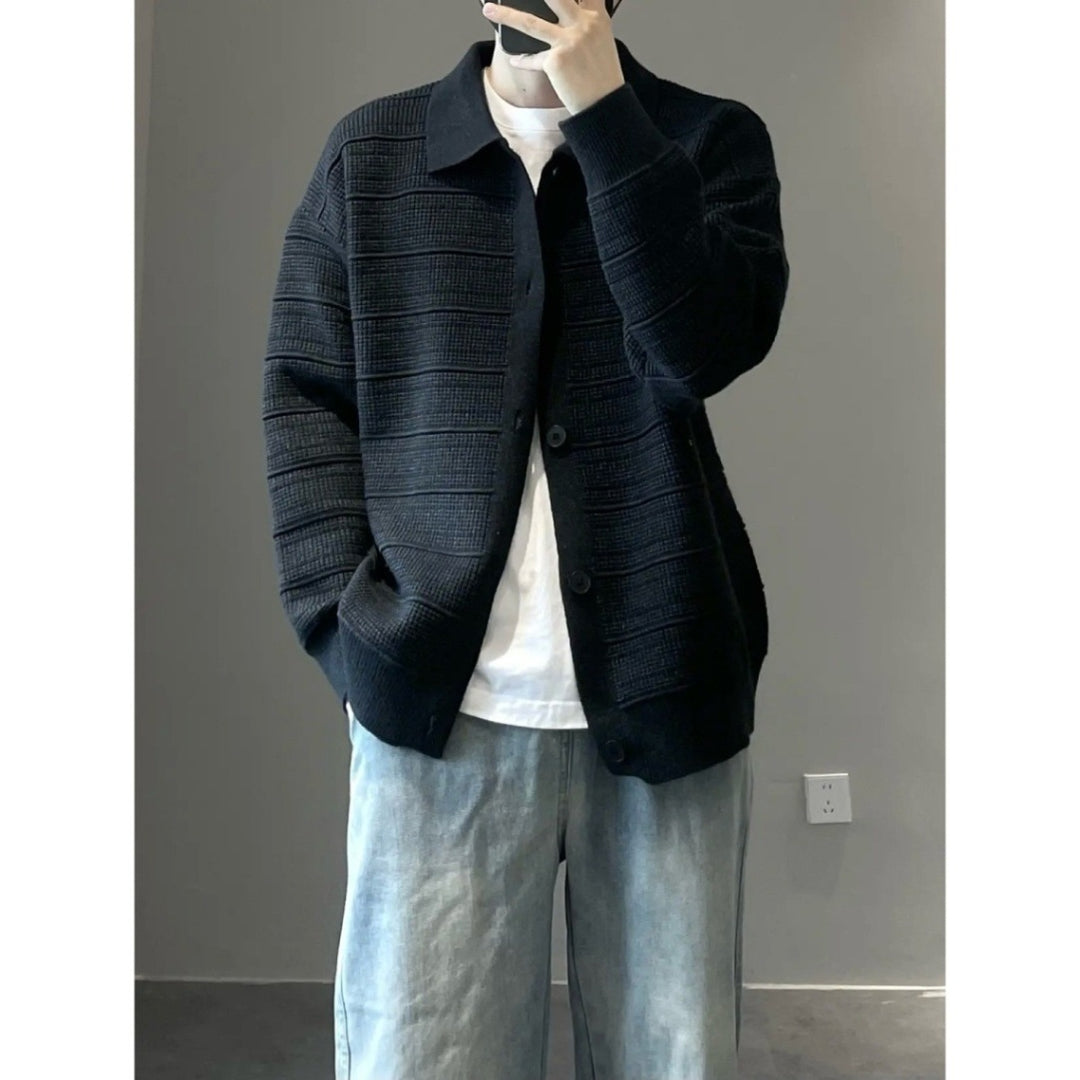 Men's Fashionable Cardigan with Structured Surface Mune Fashion