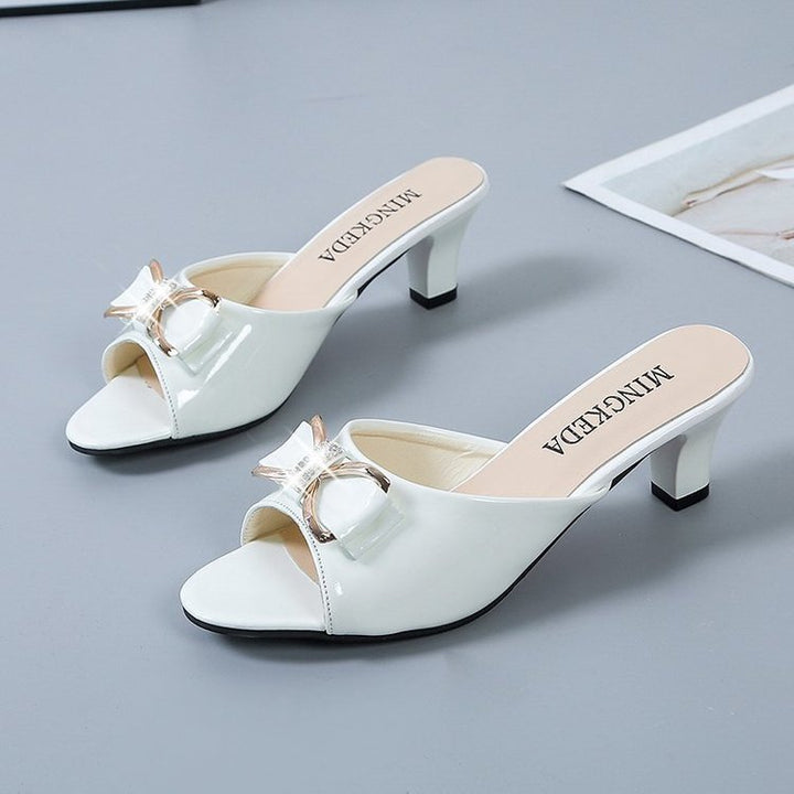 Women nan shiny patent mule with open toe area, medium block heel, decorative gold ring buckle and padded comfort footbed Mune Fashion