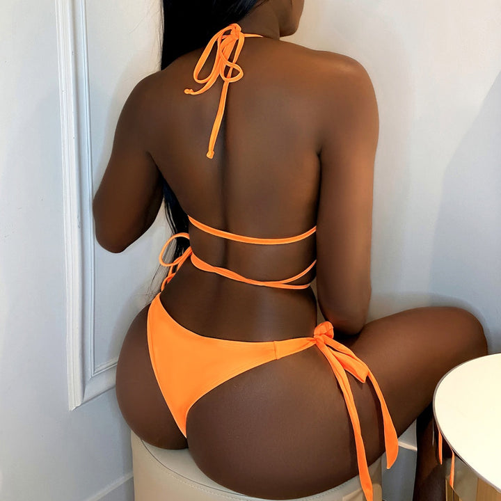 Ladies Triangle Bikini with Chain Decoration Mune Fashion