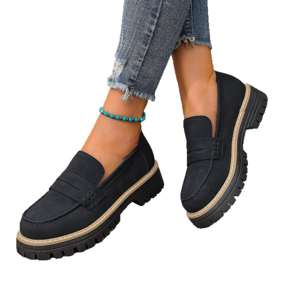 Women’s casual chunky loafer with thick profile sole, padded comfort footbed, and decorative bridge Mune Fashion
