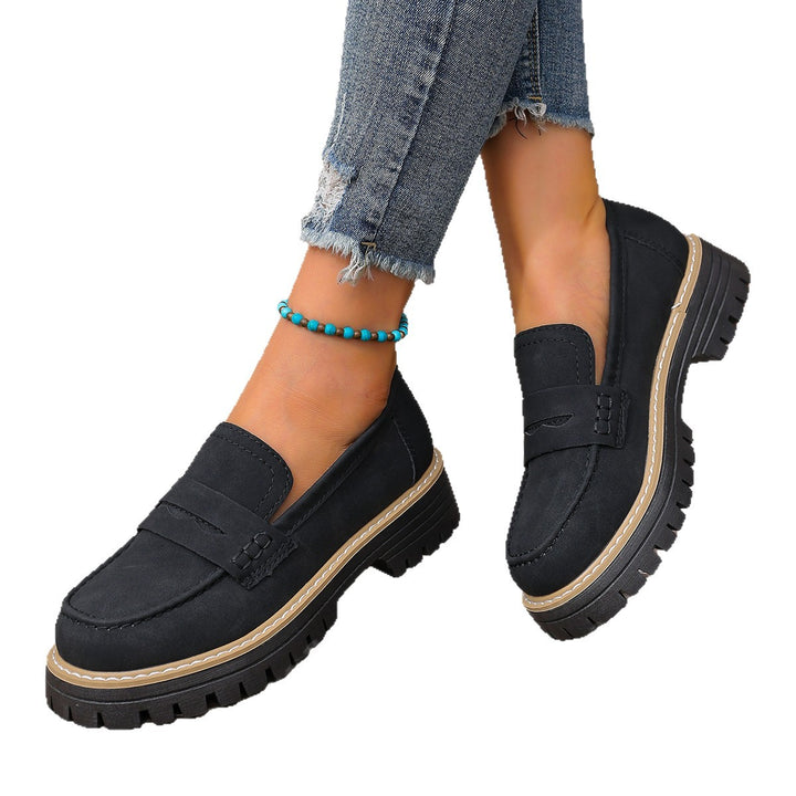 Women’s casual chunky loafer with thick profile sole, padded comfort footbed, and decorative bridge Mune Fashion