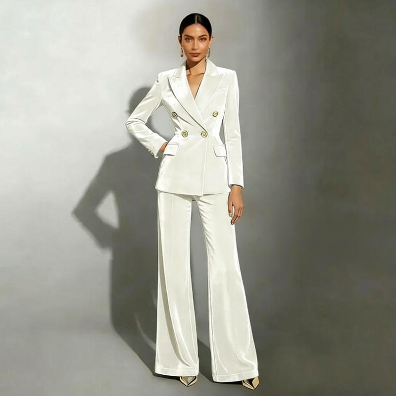 Women Elegant and High-Quality Velvet Suit Mune Fashion