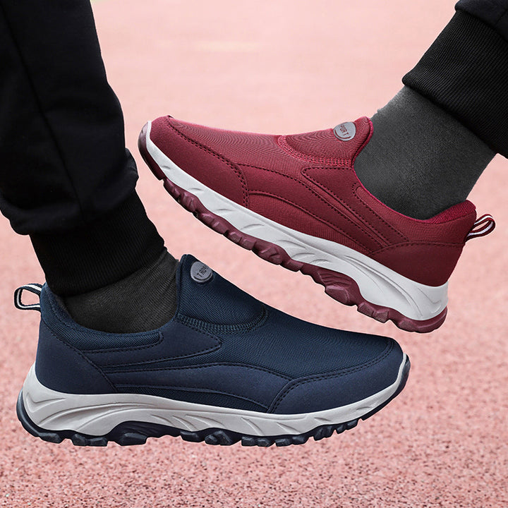 Women nan sporty Slip-On trekking sneakers with breathable textile upper, elastic entry, and profiled outdoor sole Mune Fashion
