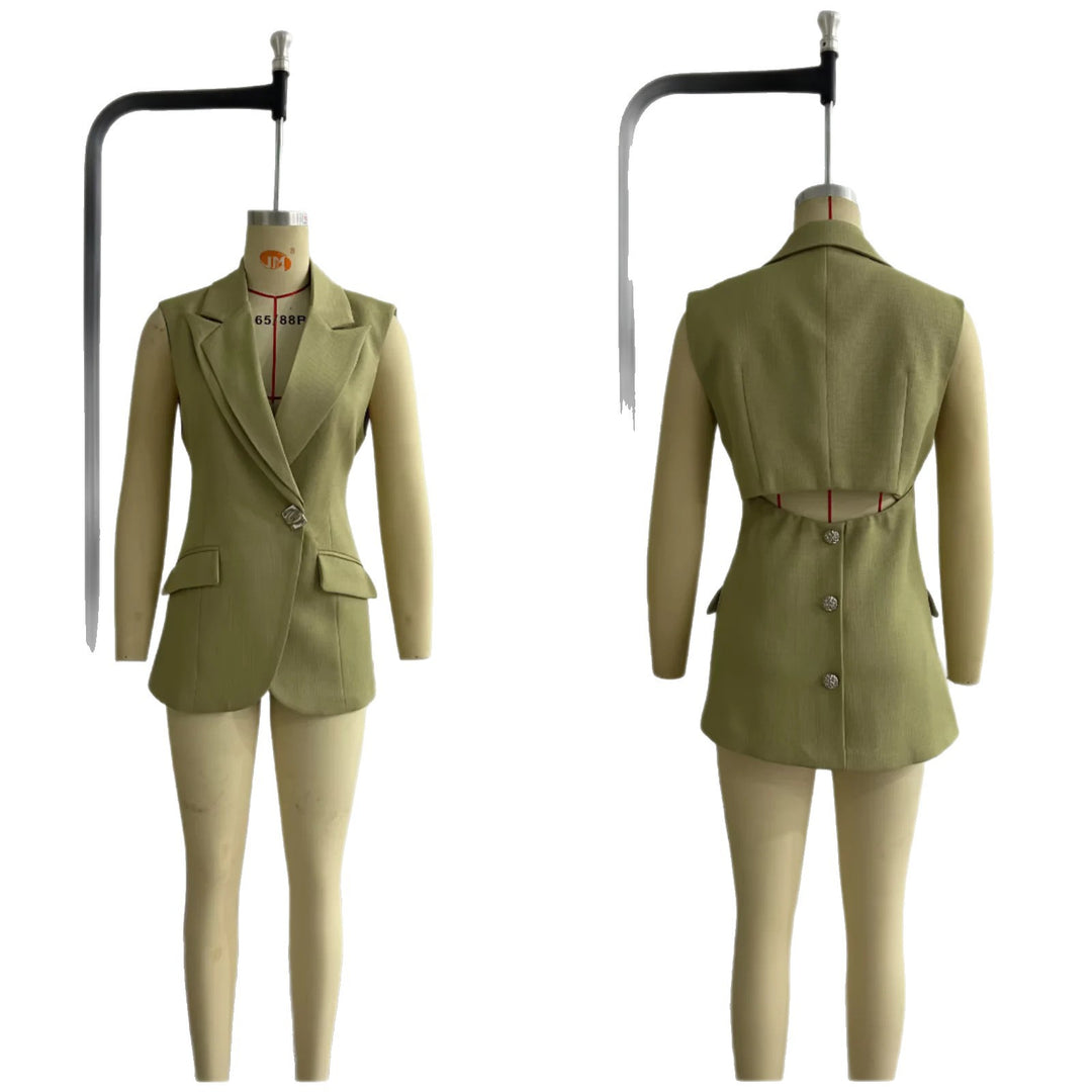 Women's tailored long blazer vest with lapel collar and patch pockets Mune Fashion