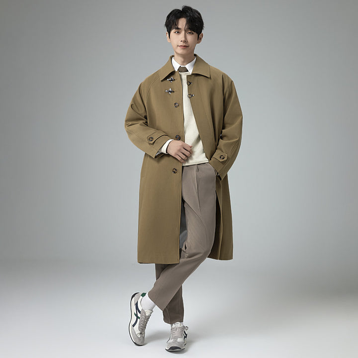 Men's long-cut coat in modern duffle style with toggle fastenings and striped interior lining Mune Fashion
