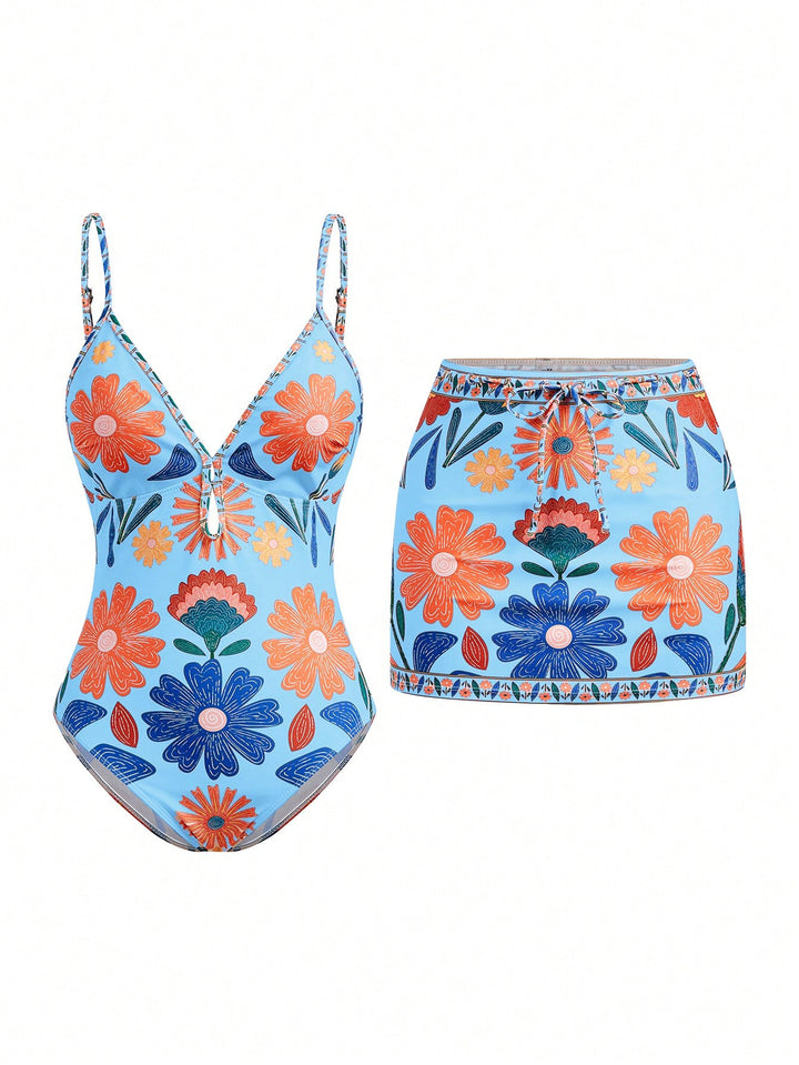 Ladies bikini set with floral design and matching skirt Mune Fashion