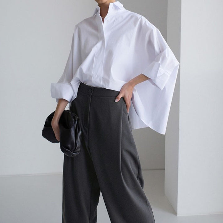 Women Oversized Poplin Mune Fashion blouse with bat sleeves and concealed button placket Mune Fashion