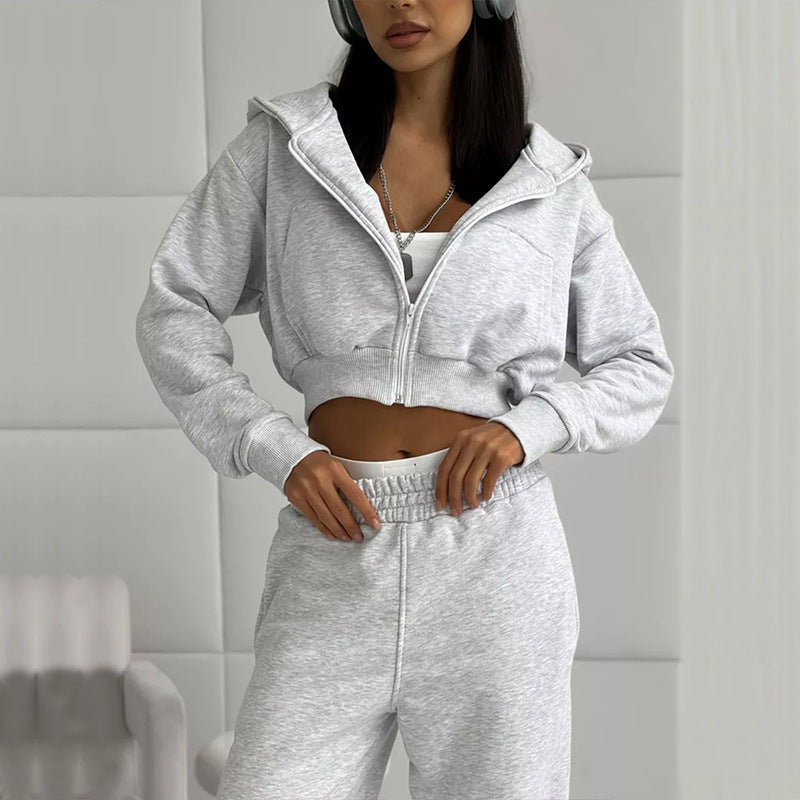 Women short zip hoodie with fitted cuff and wide high-waist French terry jogging pants set Mune Fashion