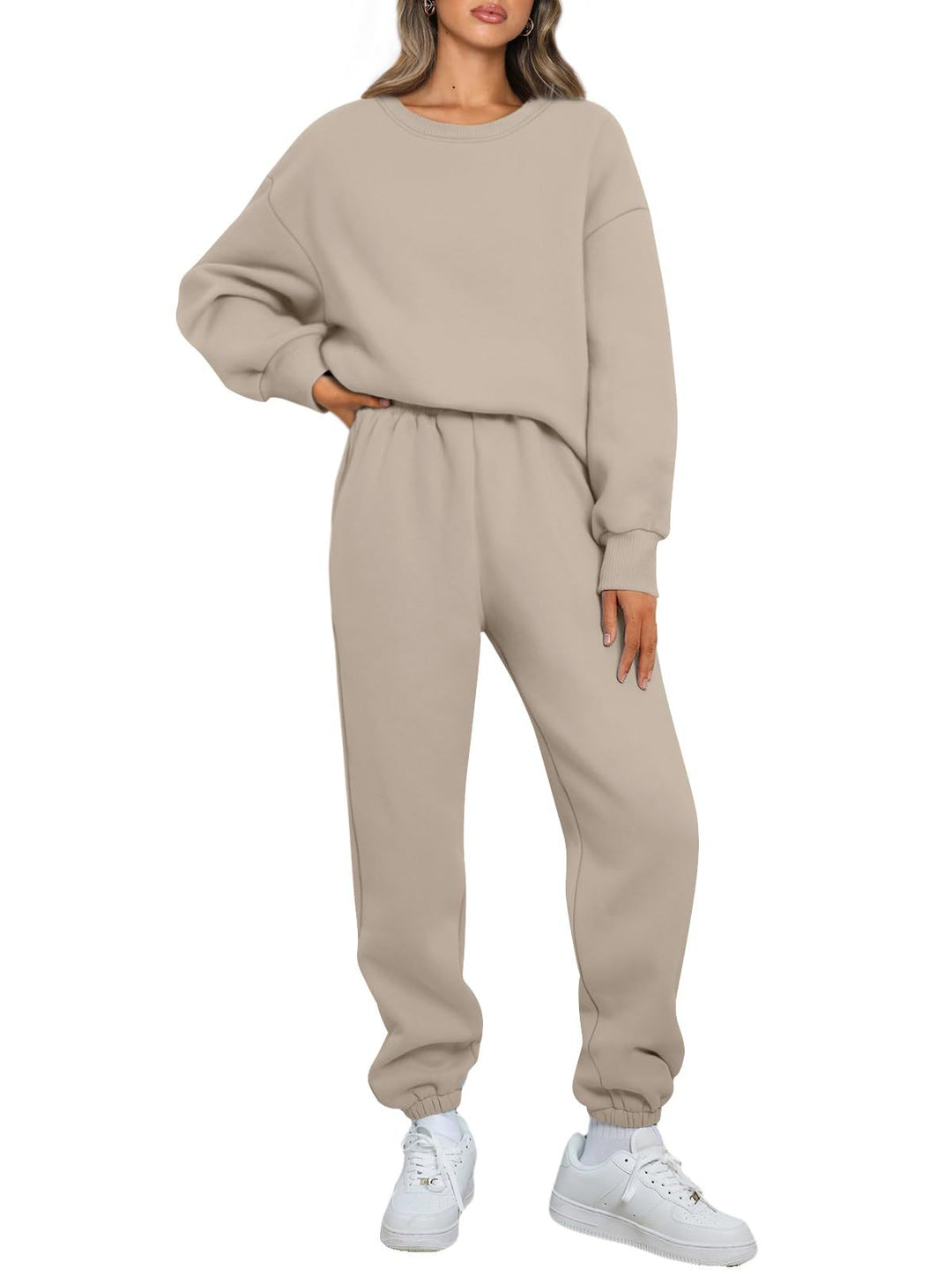 Women's cozy two-piece lounge set made of French terry with oversized sweatshirt and fitted joggers Mune Fashion