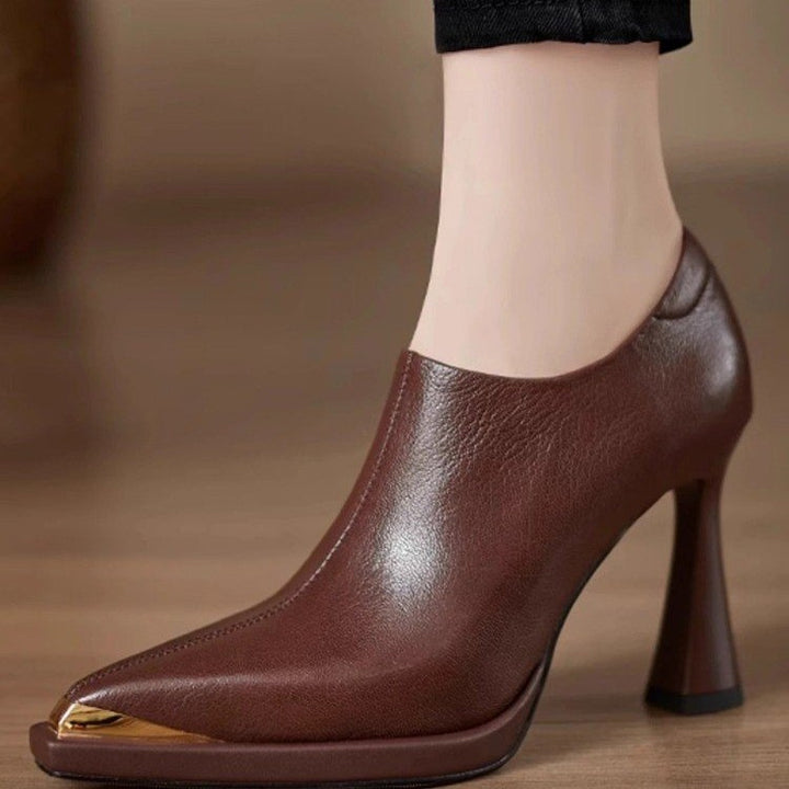 Women Fashionable Ankle Boots with Elegant Design Mune Fashion