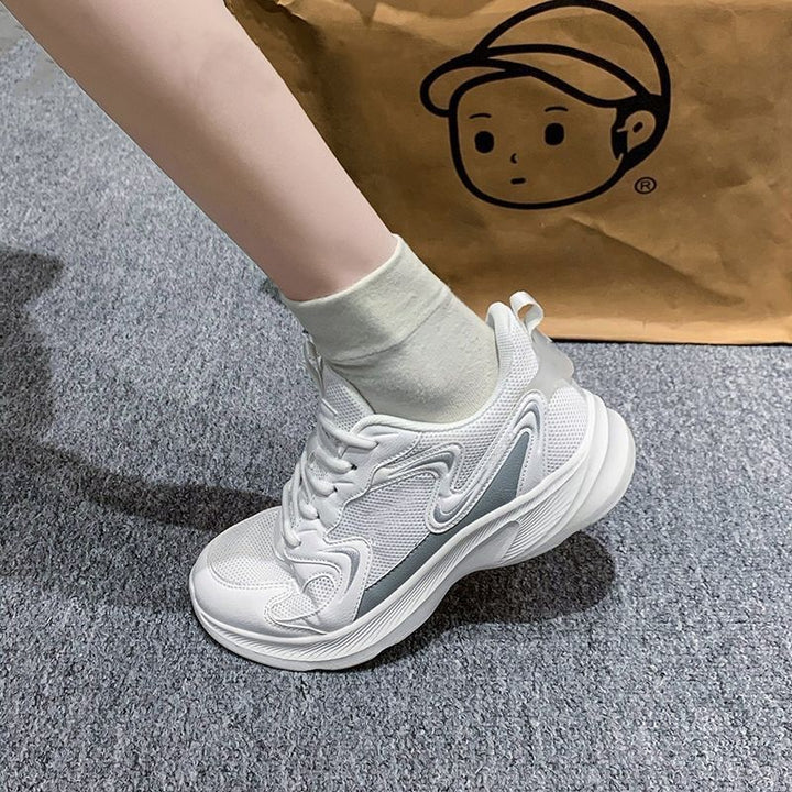 Women Chunky Sneakers with modern design and comfortable cushioning Mune Fashion