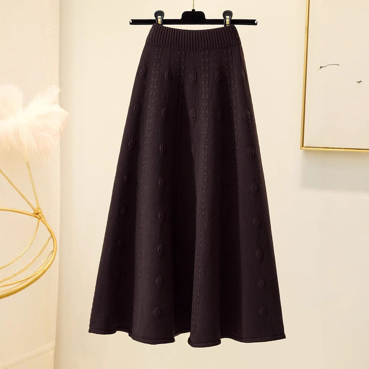 Ladies Elegant, airy maxi skirt with ribbed texture Mune Fashion