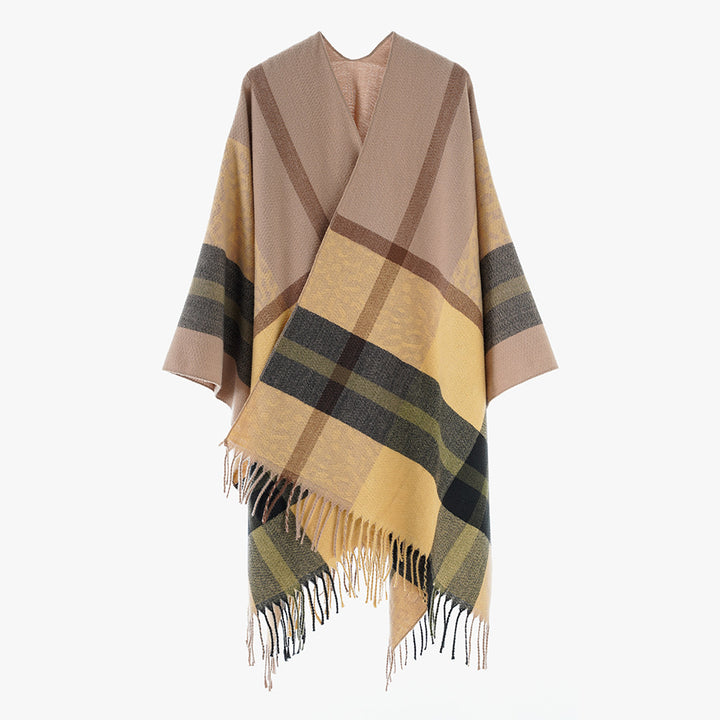 Women's Oversized Poncho with Fringes and Check Pattern Mune Fashion