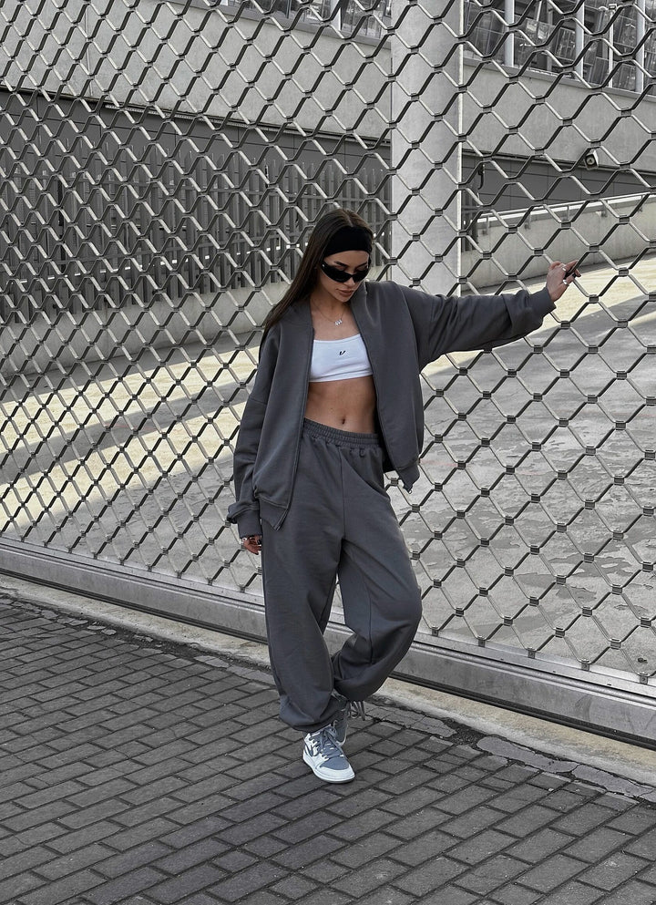 Women Loose-Fit Leisure Set with Zip Hood and Wide Palazzo Jogger Mune Fashion