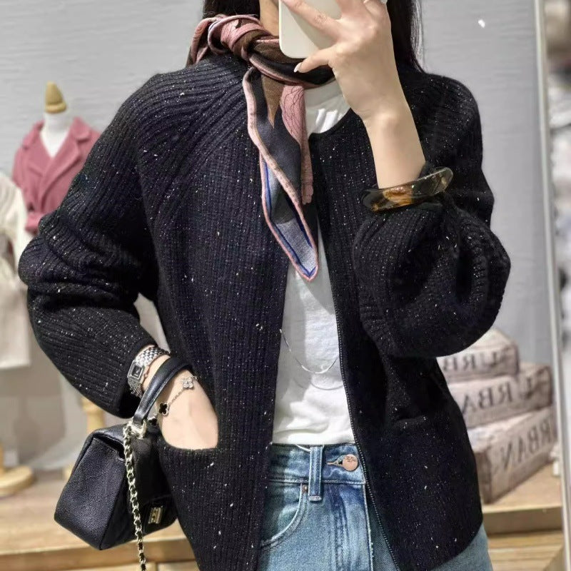 Women's cropped boxy cardigan with ribbed fine knit balloon sleeves and patch pockets Mune Fashion