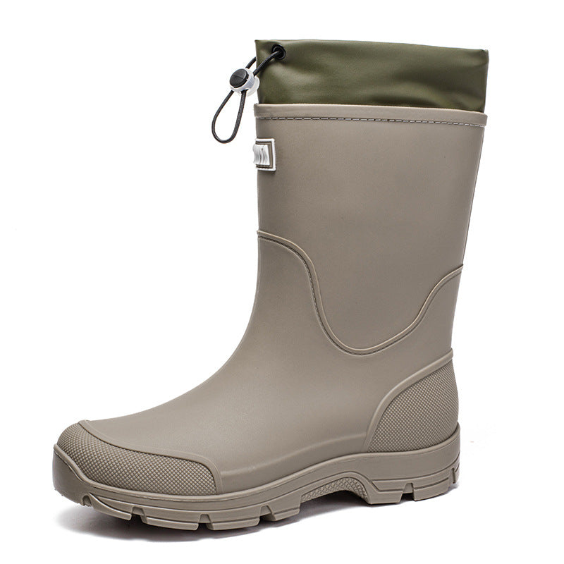 Men's waterproof work and rain rubber boots with adjustable cord closure and non-slip patterned sole Mune Fashion