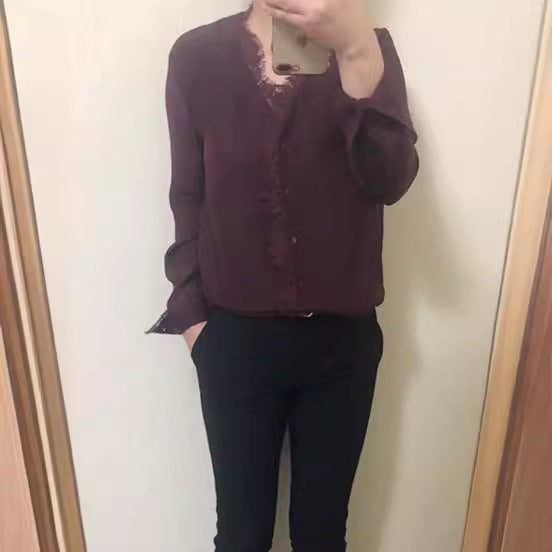 Women Elegant Blouse with Lace Decoration Mune Fashion