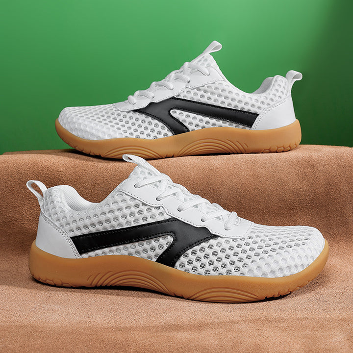 Men's urban mesh runner with three-dimensional ventilated fabric, shock-absorbing lightweight foam midsole, and heel pull tab Mune Fashion