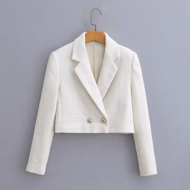 Women's Short Cut Boucle Blazer with Tailored Silhouette and Double Button Mune Fashion