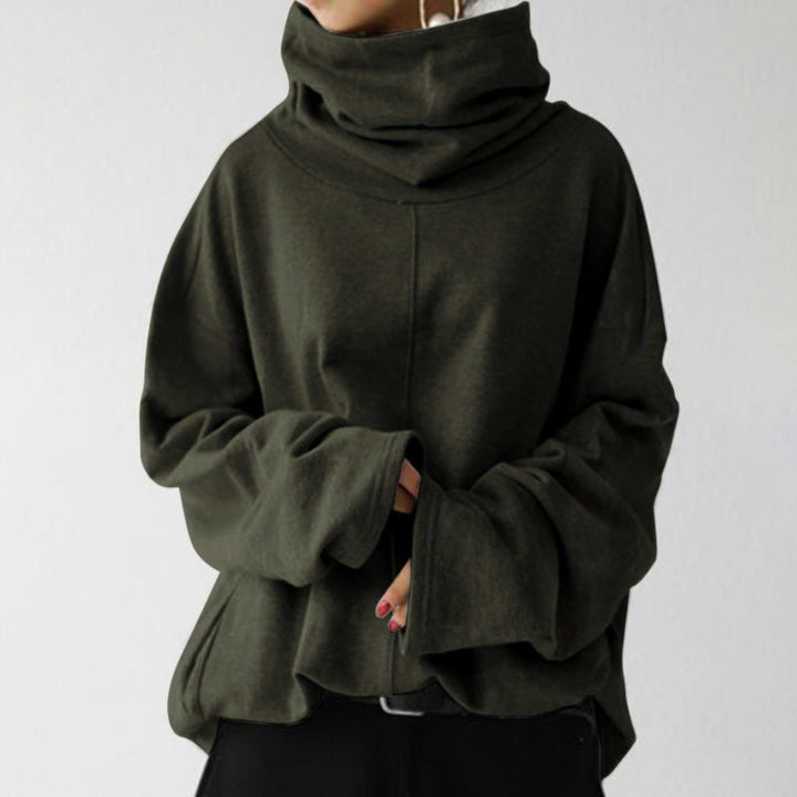 Mune | Trendy solid color turtleneck sweater